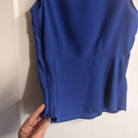 Ann Taylor Fitted Embroidered Top - Picture 5 of 5